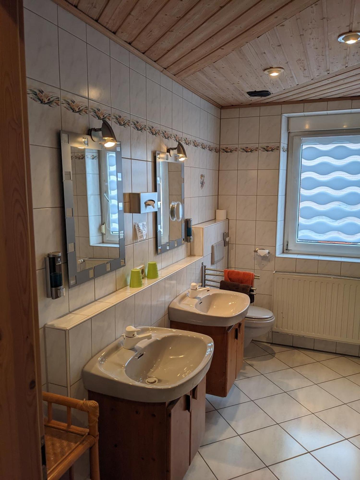 Gasthaus Zum Hirschen Muhr am See المظهر الخارجي الصورة